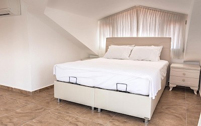 Loft Room - Family Room